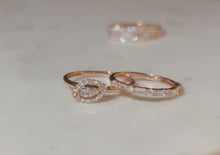 將影片載入圖庫檢視器並播放，DA11800  Marquise Rose Gold Diamond Ring
