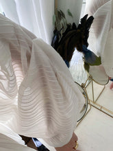 將圖片載入圖庫檢視器 LP011875. Top
