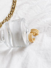 將圖片載入圖庫檢視器 AC050999  Golden earrings
