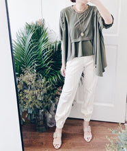 將圖片載入圖庫檢視器 600214。Top (Japan)
