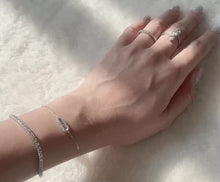 將影片載入圖庫檢視器並播放，EMERALD BRACELET 3061679A006（現貨）
