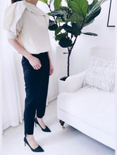 將圖片載入圖庫檢視器 LP011885. Top
