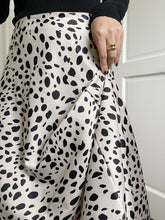 將圖片載入圖庫檢視器 KSGO3362. Skirt. ( Italy)
