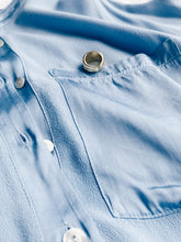 將圖片載入圖庫檢視器 C239R015 意大利粉藍色絲質恤衫
