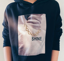 將圖片載入圖庫檢視器 FB82ABW.  Top
