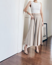 將圖片載入圖庫檢視器 GGP3CCLPS. Dress ( Italy)
