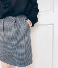 將圖片載入圖庫檢視器 GGQ2AKT Dress (Italy)
