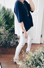 將圖片載入圖庫檢視器 AJ01019. Top (Japan)
