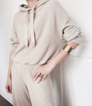 將圖片載入圖庫檢視器 F262S012.  Top ( Italy)
