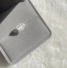 將影片載入圖庫檢視器並播放，Love Me Ring 3046886A001（現貨）
